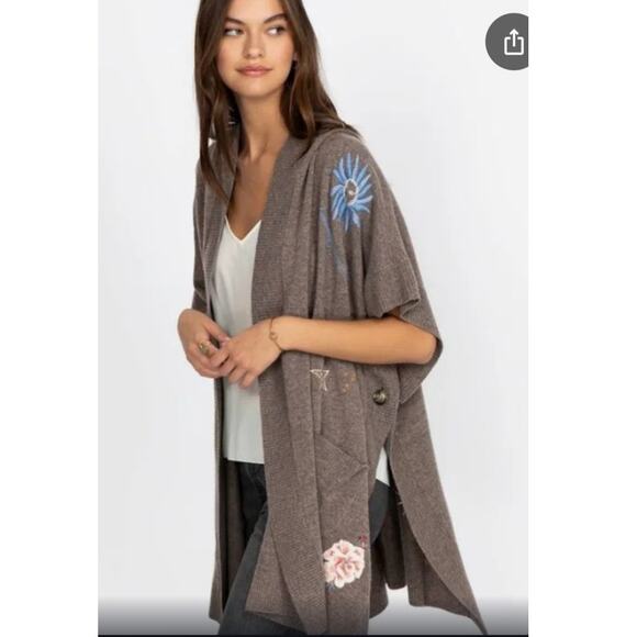 Johnny Was Sabrina Hooded Cape Cashmere Blend Embroidered Floral Celestial Boho - Picture 1 of 12